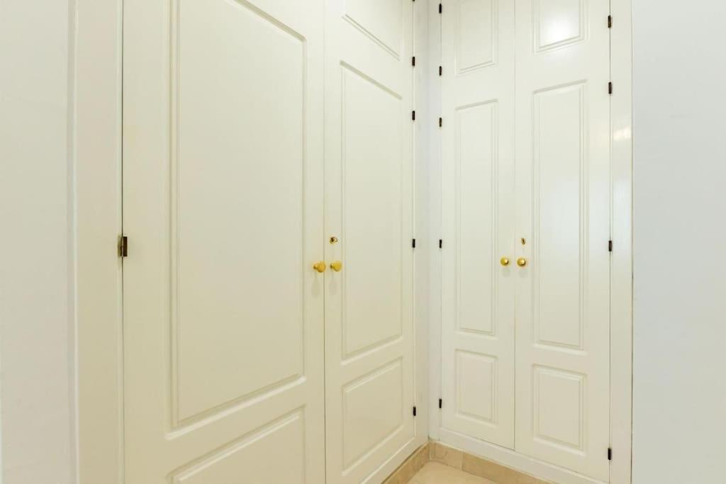 Imperial Central Suite By Valcambre Sevilla Eksteriør billede